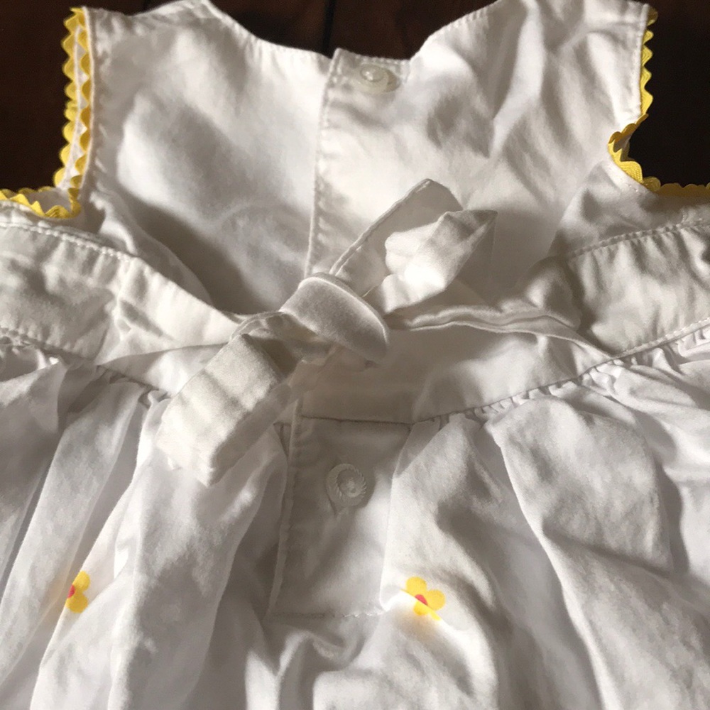 Carters 6 month dress - Picture 3 of 4